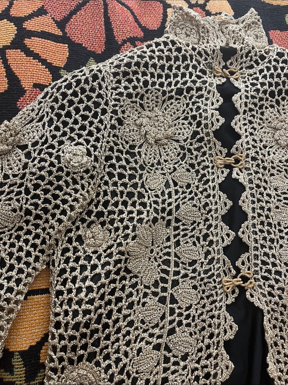 Vintage Vivienne Tam Gold Crochet Floral Cardigan - Picture 7 of 8